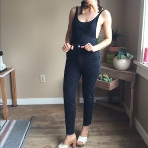 High waisted black denim jeans